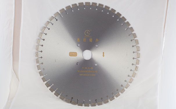 只有更優(yōu)質(zhì)的花崗巖切割片才是市場所需 只有更優(yōu)質(zhì)的花崗巖切割片才是市場所需